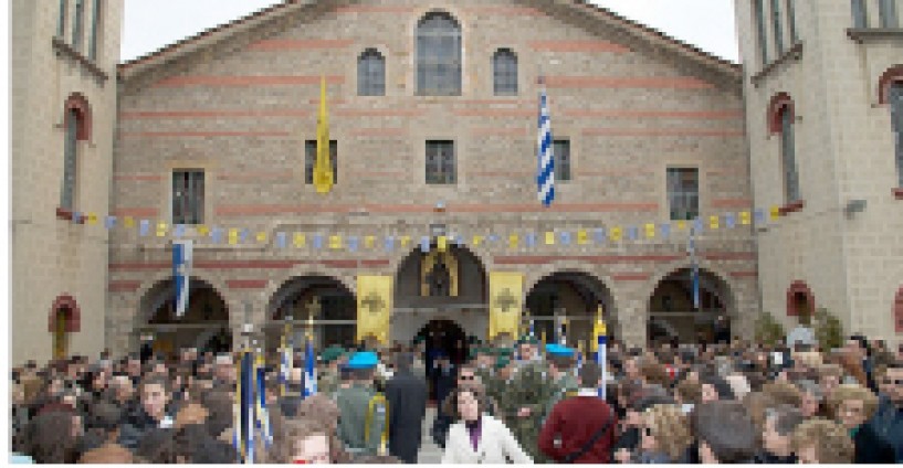 Η Ιερά και θαυματουργή   εικόνα της Παναγίας   Παντάνασσας στην πανήγυρη του Αγίου Αντωνίου
