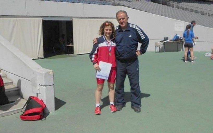 1η η Δήμητρα Μποχώρη στο πανελλήνιο πρωτάθλημα βάδην στα 20 χλμ. Νεανίδων. Ο Κώστας Σταμέλος 3ος στα 50 χλμ.