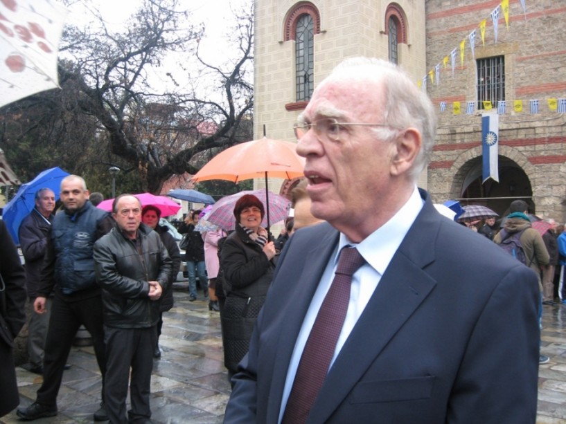 Β. Λεβέντης από τη Βέροια: «Ήρθαμε να πάρουμε τη φώτιση του Αγίου Αντωνίου, ενόψει των εκλογών»