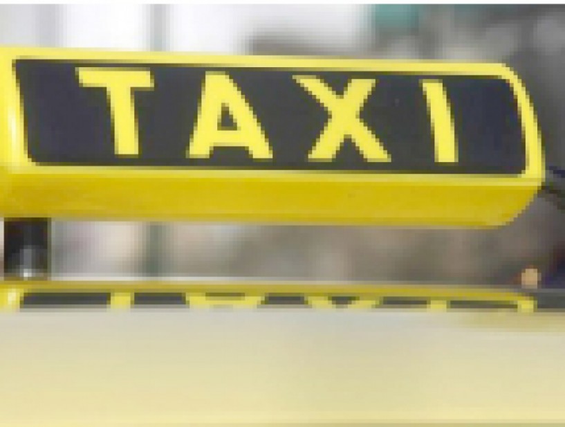 Μέχρι τις 31 Μαρτίου η προθεσμία   για νέες άδειες ταξί