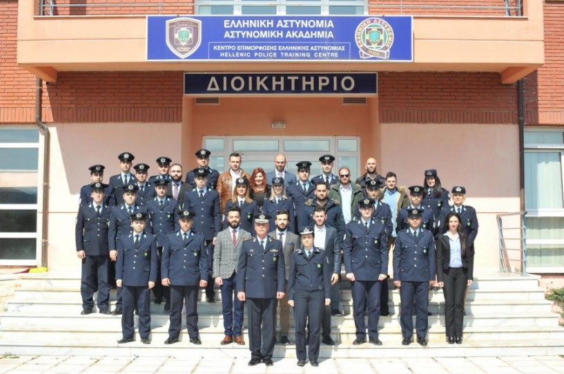 Πιστοποιητικά επιμόρφωσης σε 33 αρχιφύλακες στη Σχολή Αστυνομίας στο Πανόραμα
