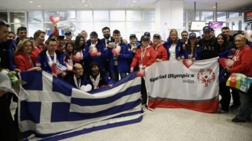 Θερμή υποδοχή στην ομάδα των χειμερινών Special Olympics