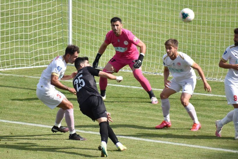 Σπουδαία νίκη  η Βέροια 3-0 τον Ολυμπιακό Βόλου Πέρασε στην 1η θέση. Ήττα της Καβάλας 0-1 από Καλαμαριά. 