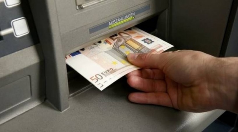 Tι άλλαξε στις προμήθειες αναλήψεων από ATM