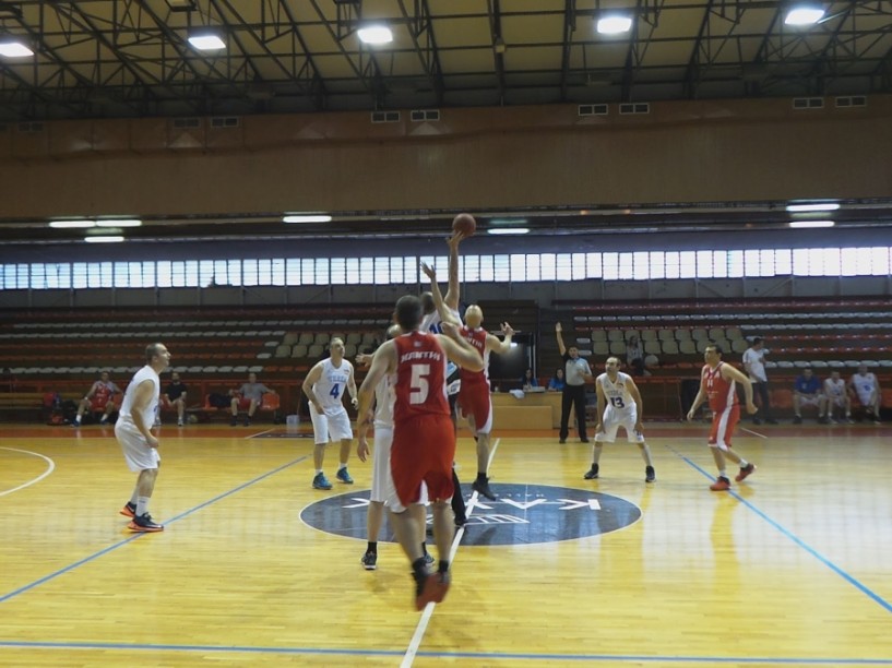 Οι Βετεράνοι του Μπάσκετ της Βέροιας επικράτησαν της Ξάνθης με 75-44