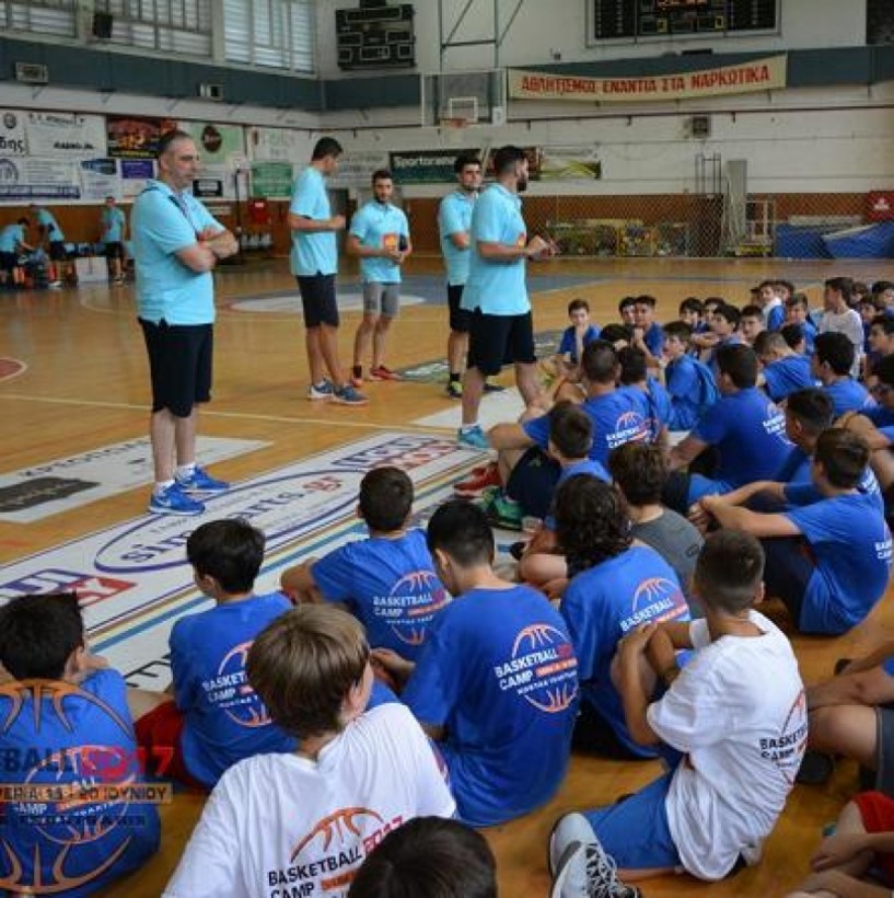 Ομαδικότητα και συνεργασία στη 2η ημέρα του Veria Basketball Camp του Κώστα Τσαρτσαρή