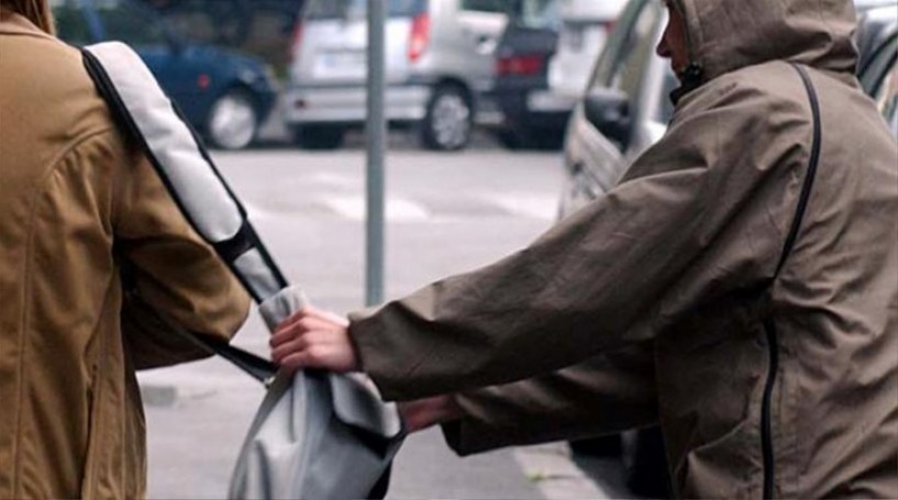 Άρπαξε τσάντα 72χρονης 31χρονος στην Αλεξάνδρεια
