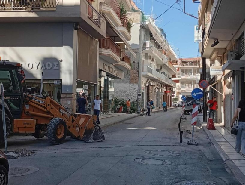 Σχολίασαν στο facebook Για την σήμανση στους δρόμους της Βέροιας που γίνονται έργα