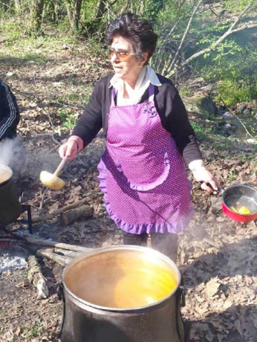 Εις μνήμην Βαλεντίνης Παυλίδου