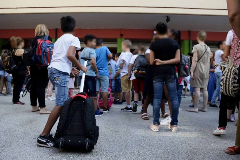 «Κλείδωσε» το άνοιγμα σχολείων για μία εβδομάδα αργότερα