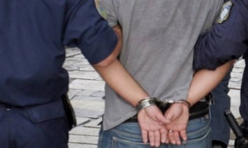 Σύλληψη  για κατοχή ναρκωτικών στην Θεσσαλονίκη από αστυνομικούς του Τμήματος Ασφάλειας Βέροιας