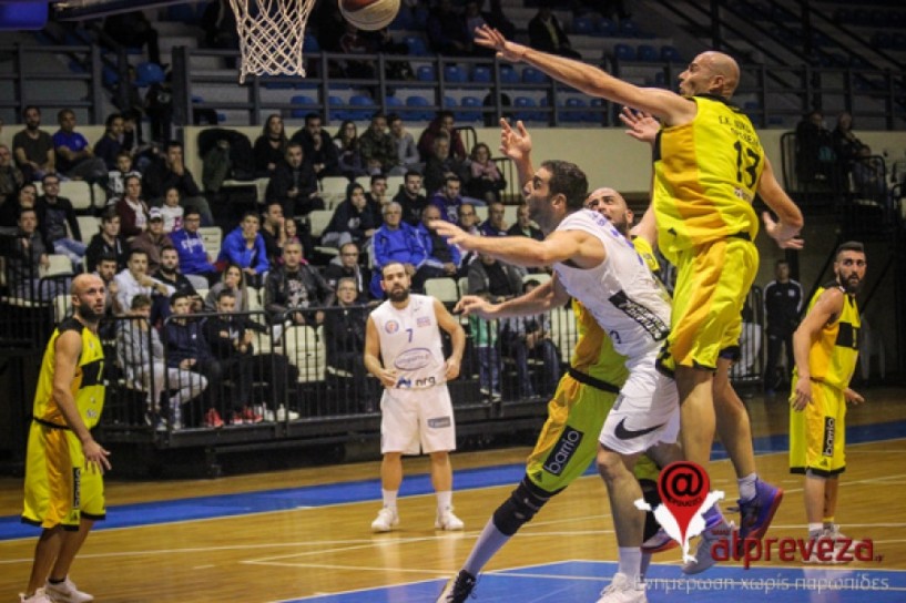 Μπάσκετ Γ' εθνική. Ήττα στην παράταση 77-69 (65-65) για τον ΑΟΚ Βέροιας στην Πρέβεζα