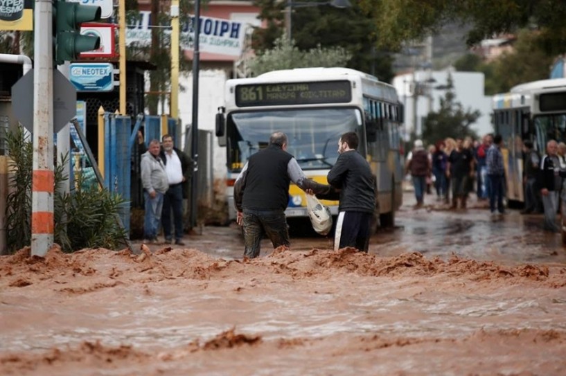 Συγκέντρωση τροφίμων και ρούχων για τη Μάντρα στην Εύξεινο Λέσχη Επισκοπής