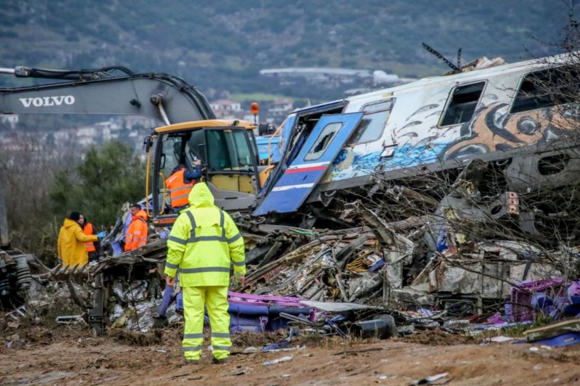 Το ΑΠΘ προτείνει τη θέσπιση 12 υποτροφιών στη μνήμη των αδικοχαμένων φοιτητών στα Τέμπη