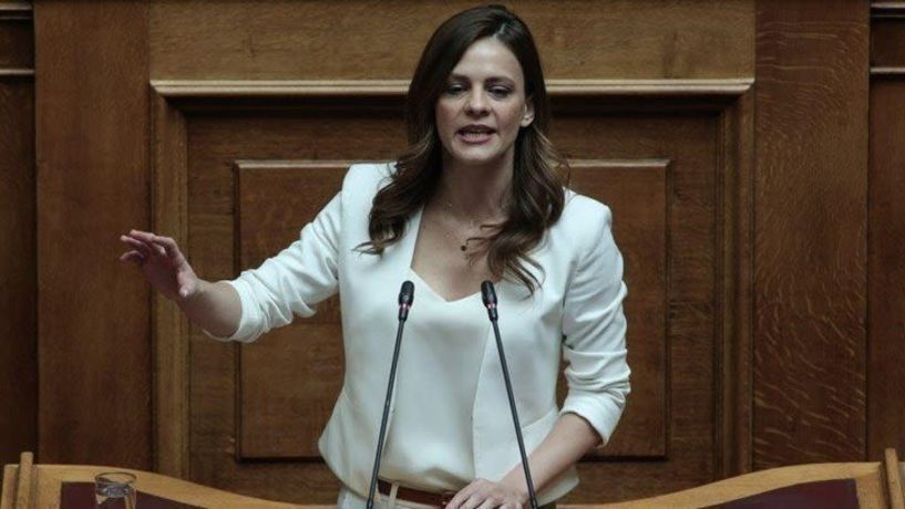 Η Τομεάρχης Οικονομικών του ΣΥΡΙΖΑ, Έφη Αχτσιόγλου για το πτωχευτικό νομοσχέδιο: “Πυξίδα της κυβέρνησης η εξυπηρέτηση των τραπεζών - Καμία προστασία της πρώτης κατοικίας”