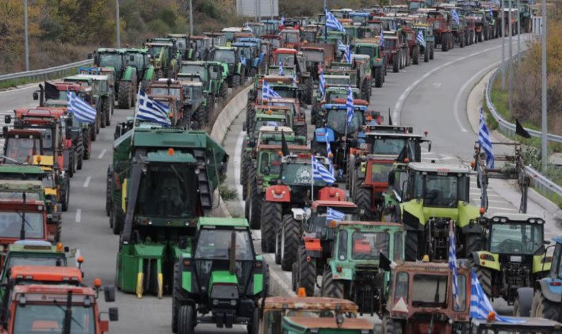 Ομόφωνη απόφαση της πανελλαδικής σύσκεψης στα Μάλγαρα : Αγρότες και κτηνοτρόφοι: Συνεχίζουν με αποκλεισμούς εθνικών οδών, παραδρόμων και τελωνείων, μετά τα Θεοφάνια -Κυβέρνηση: «Αύριο η εξειδίκευση των μέτρων που έχουν αναγγελθεί,  είτε με την παρουσία αγ