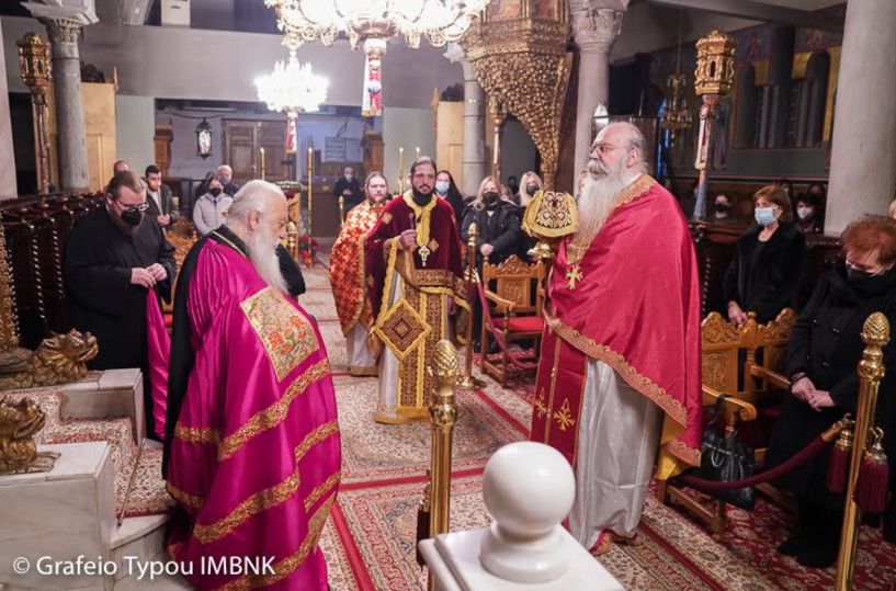 Τελέστηκε η Ιερά Αγρυπνία στον Ιερό Ναό των Αγίων Αποστόλων Πέτρου και Παύλου Βέροιας