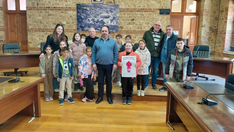 Για την αξία της αιμοδοσίας, μίλησαν  μαθητές του Δημοτικού Σχολείου Αγίου Γεωργίου με τον Δήμαρχο Βέροιας 