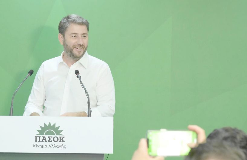 ΠΑΣΟΚ-ΚΙΝΑΛ: Αλλαγές Ανδρουλάκη στο κόμμα και την Κοινοβουλευτική Ομάδα -Ποιοι συμμετέχουν στο 9μελές Συντονιστικό Πολιτικό Κέντρο