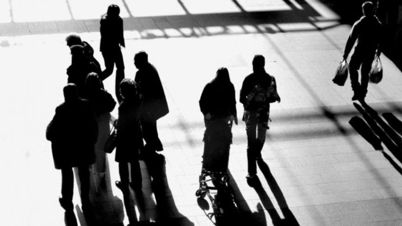 Ανεργία: Στο 17% στην Ελλάδα τον Μάιο, 37,5% στους νέους κάτω των 25 ετών - Τι δείχνουν τα στοιχεία της Eurostat