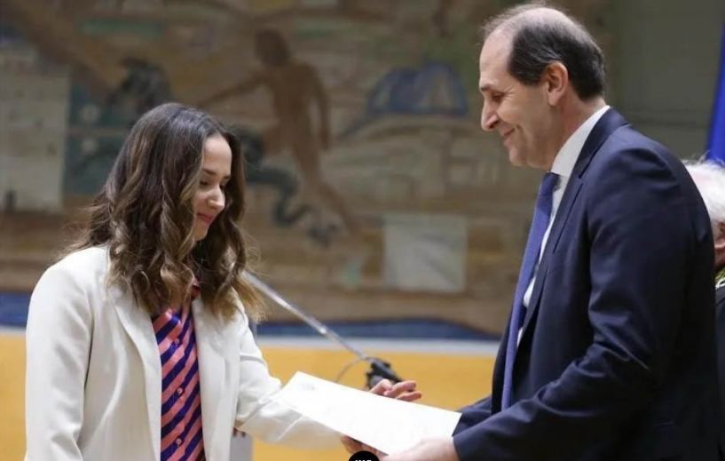 Υποψήφια διδάκτωρ Νομικής του ΑΠΘ η Χρύσα Βεσυροπούλου - Συγχαρητήριο μήνυμα του Τάσου Μπαρτζώκα