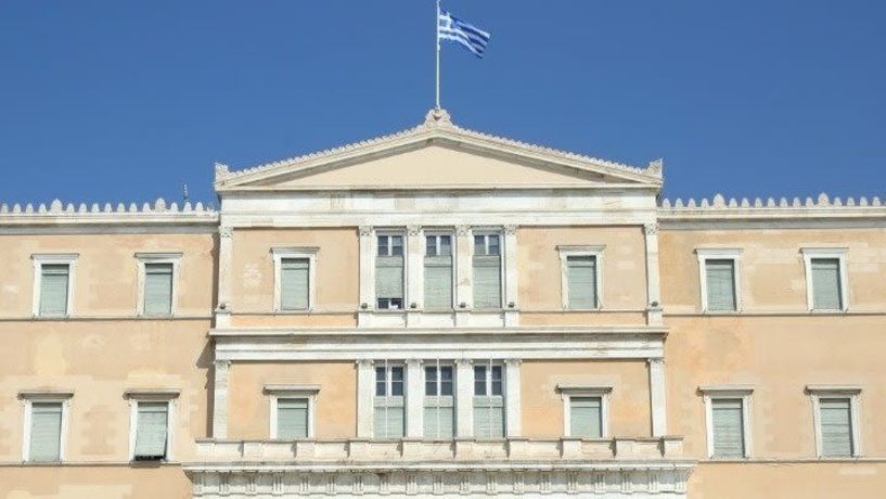 «Συνωστισμός» νομοσχεδίων στη Βουλή