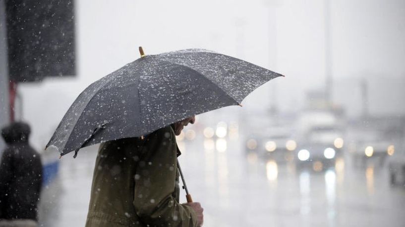 Αλλαγή καιρού με βροχές, καταιγίδες και χιόνια στα ορεινά