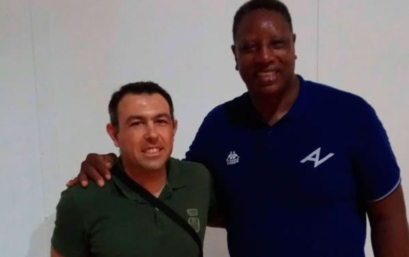 Προπονητής Ακαδημιών μπάσκετ του Φιλίππου ο Θοδωρής Τσάτσας  