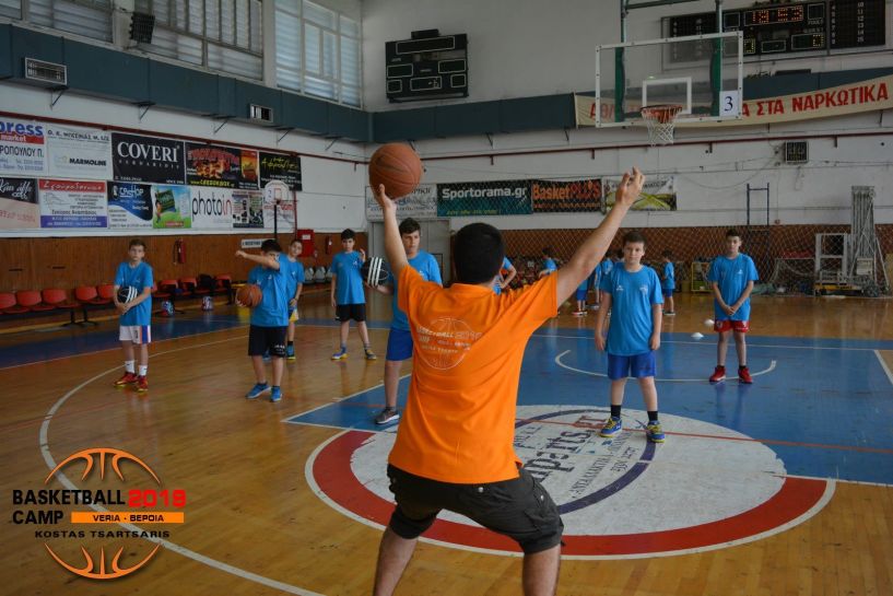 Ξεκίνησε το 5o Veria Basketball Camp του Κώστα Τσαρτσαρή 