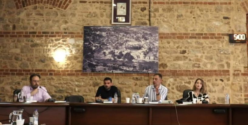 ΔΗΜΟΤΙΚΟ ΣΥΜΒΟΥΛΙΟ ΒΕΡΟΙΑΣ Νέος Κανονισμός λειτουργίας: Ήρθε με «ομοφωνία» μετά από μήνες επεξεργασίας του από την Επιτροπή των παρατάξεων, αλλά πέρασε κατά πλειοψηφία Ενημέρωση για ζητήματα των Δήμων - Καλωσόρισμα στον νέο σύμβουλο Ευθύμιο Τρίγκα