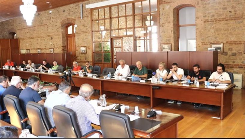 Μονάδες καύσης οικιακών σκουπιδιών,  που δεν πάνε για ανακύκλωση,  σχεδιάζει να δημιουργήσει το Υπουργείο Ενέργειας  -Για τις επιπτώσεις στους δήμους,  ενημέρωσε ο δήμαρχος Βέροιας στο χθεσινό δημοτικό συμβούλιο