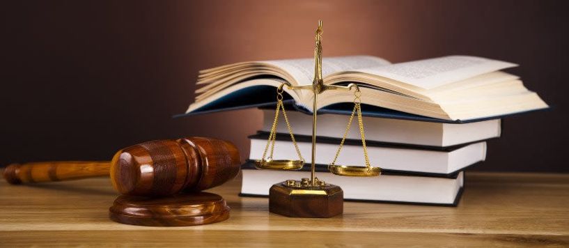 Δικαιολογητικά υποψηφίων   για τον ΚΣΤ΄ εισαγωγικό   διαγωνισμό στην Εθνική Σχολή Δικαστικών Λειτουργών