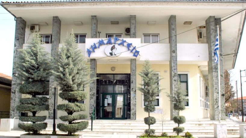 Η θέση μας - ...Μήπως ένα κλικ «φτωχαίνει» την Δημοκρατία;