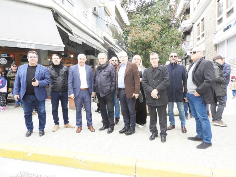 ΠΑΣΟΚ: Ο προσυνεδριακός διάλογος συνέπεσε με την τραγική επέτειο των Τεμπών και την πορεία της Βέροιας