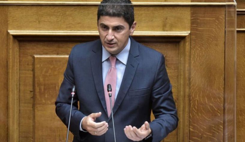 Αυγενάκης: «Αναδιάρθρωση των επαγγελματικών κατηγοριών»