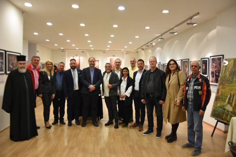 Επιτυχημένα τα εγκαίνια της έκθεσης πολεμικών κειμηλίων και φωτογραφίας στη Νάουσα