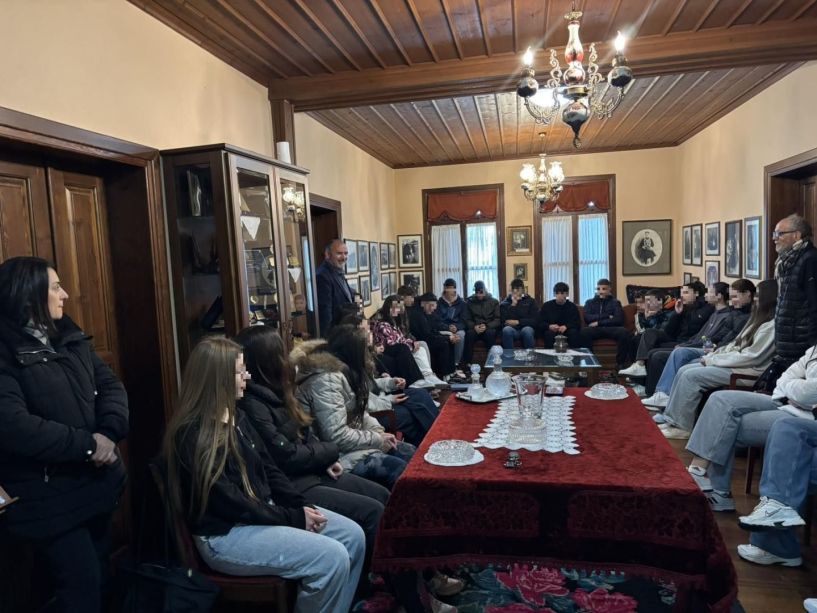 Επίσκεψη της Γ1 τάξης του 6ου Γυμνασίου Βέροιας στον Σύλλογο Βλάχων