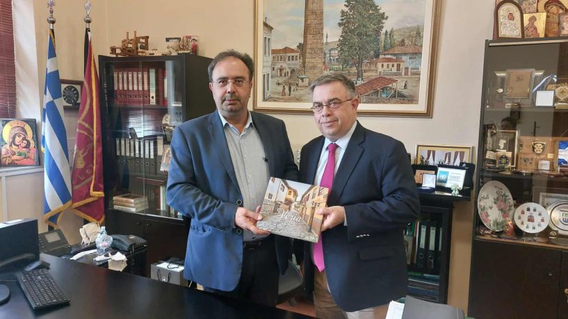 Ο ρόλος των ΟΤΑ στην τοπική ανάπτυξη  κυριάρχησε στην πρώτη συνάντηση του νέου Γ. Γραμματέα  της Αποκεντρωμένης με τον Δήμαρχο Βέροιας