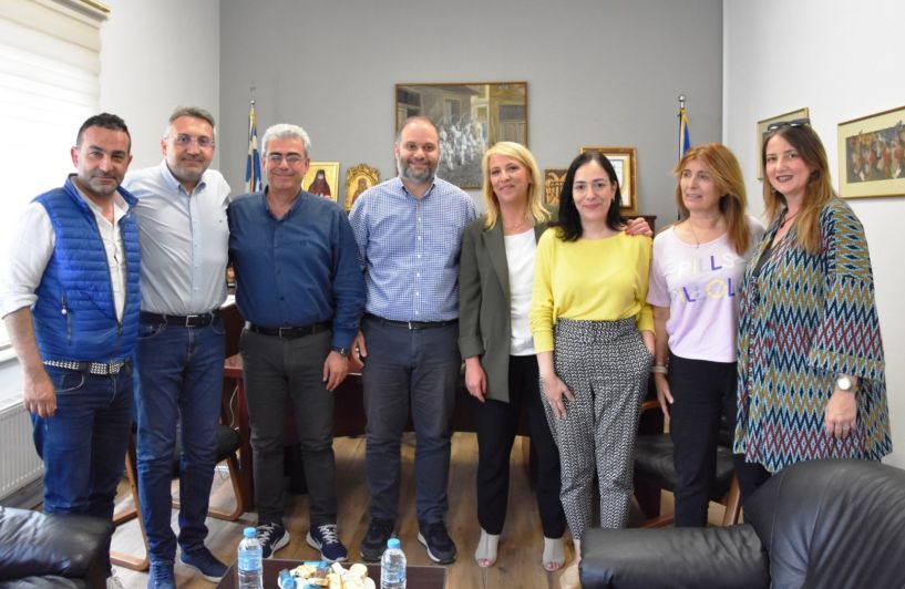 Θέματα Τοπικής Αυτοδιοίκησης,  η ολοκλήρωση του Οδικού Άξονα  και η στήριξη του Πρωτογενούς Τομέα στην συνάντηση Κουτσογιάννη - Δούρου
