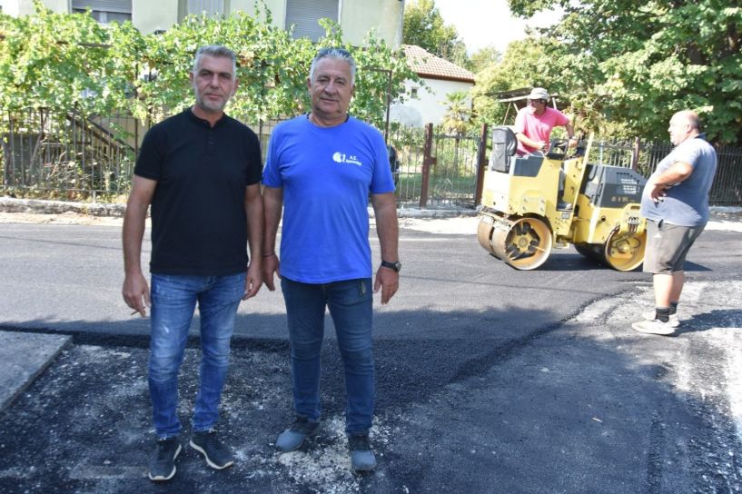 Δήμος Νάουσας: Συνεχίζονται  οι εργασίες ασφαλτοστρώσεων σε Τοπικές Κοινότητες 