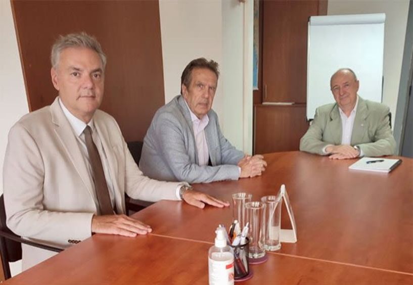 Παράταση μέχρι την 1η Νοεμβρίου, στην υποχρεωτική εφαρμογή της Ψηφιακής Κάρτας Εργασίας, ζητούν  οι κλάδοι της βιομηχανίας και του λιανεμπορίου