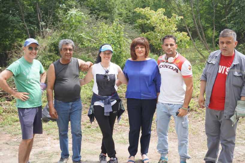 Στο Δασαρχείο Νάουσας και στο ΚΔΑΠμΕΑ η Φρόσω Καρασαρλίδου