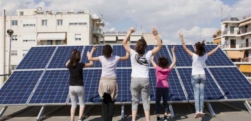 «Έξυπνη» ενέργεια  τα φωτοβολταϊκά, με τόσο ήλιο στην Ελλάδα…  Γιατί όχι και στα σχολεία;