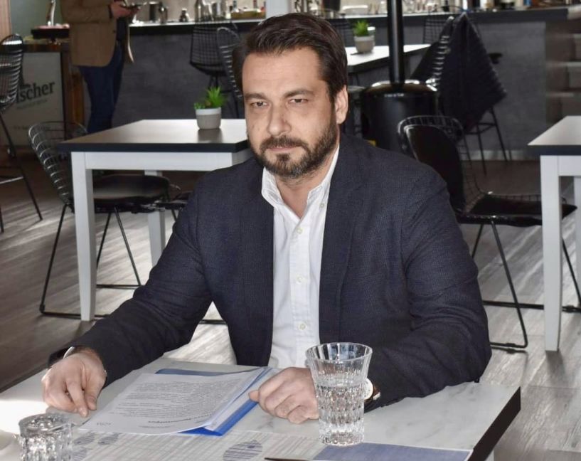 Συνάντηση Τάσου Μπαρτζώκα με τους δημοσιογράφους της Ημαθίας: Συνεχίζω βάζοντας πάνω απ’ όλα τον τόπο μου και τους συμπολίτες μου - Ζητάω την καλόπιστη κριτική σας για να γίνομαι καλύτερος!