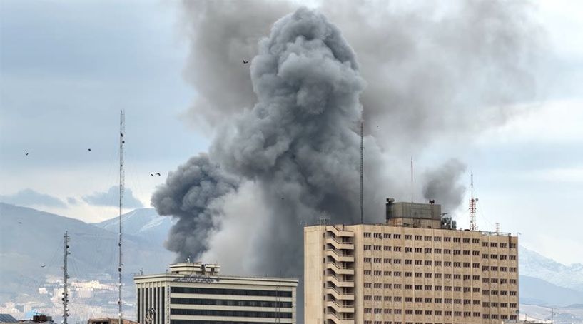 Μέση Ανατολή: Ραγδαίες εξελίξεις και παγκόσμια ανησυχία από τον πόλεμο ΗΠΑ-Ισραήλ-Ιράν  – Μαζικοί βομβαρδισμοί και στα κράτη του Κόλπου, με εκατοντάδες νεκρούς -Συναγερμός και στην Κύπρο, δύο φρεγάτες και F16 στέλνει η Ελλάδα