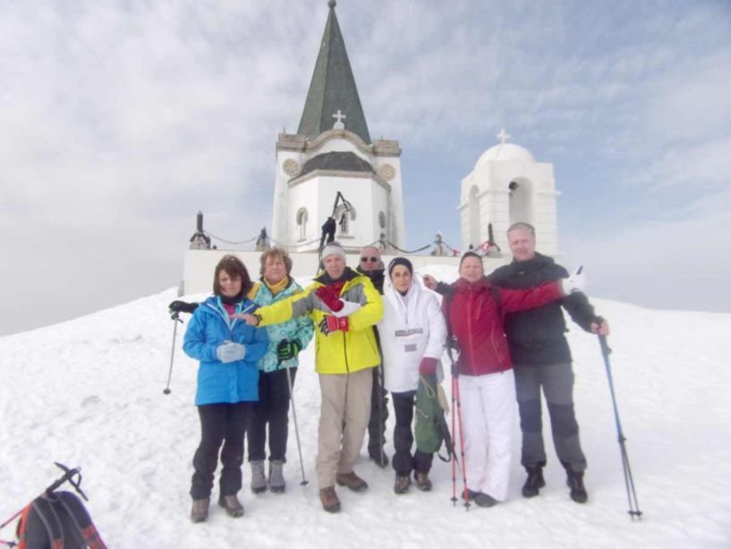 Πορεία στο χιόνι με τους Ορειβάτες Βέροιας στα 2524 μ.του Όρους Βόρα