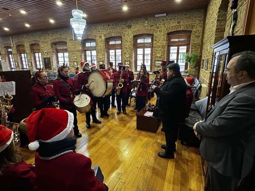 Πρωτοχρονιάτικα κάλαντα συλλόγων και φορέων στον Δήμαρχο Βέροιας