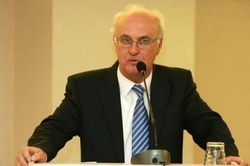 Ένοχοι τρεις πρώην πρόεδροι της ΕΠΟ για την κάρτα υγείας. Αθώος ο Γιώργος Καραμελίδης 