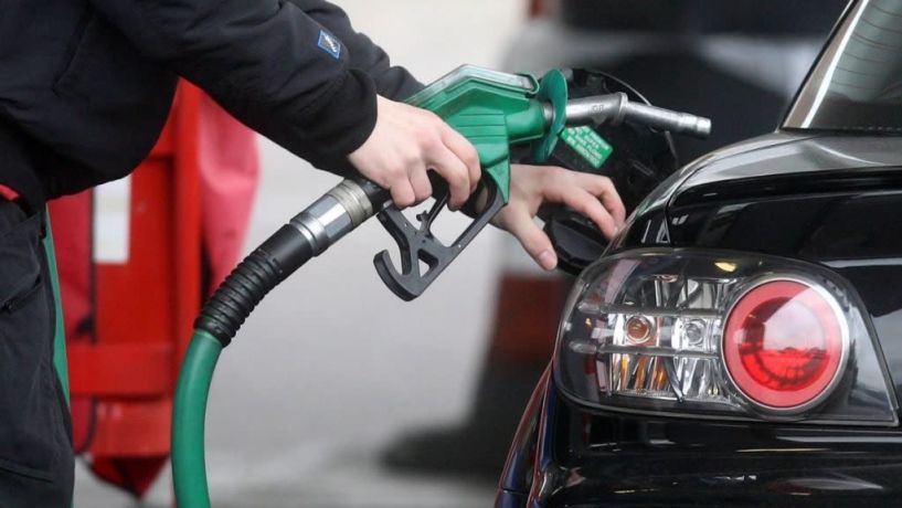 Επίδομα βενζίνης: Και απευθείας σε λογαριασμό η επιδότηση, έρχεται άυλη χρεωστική κάρτα με κωδικούς Taxisnet