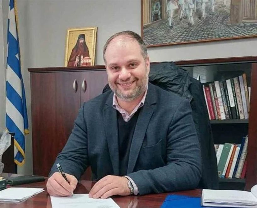 Ευχές του Δημάρχου Νάουσας Ν. Κουτσογιάννη για το νέο έτος 2025